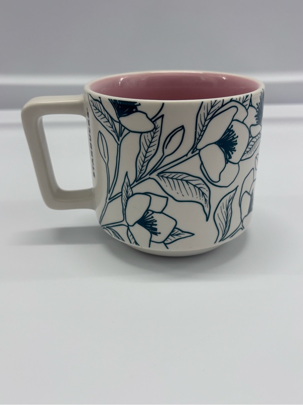 Starbucks Floral Line Art Ceramic Coffee Mug 14 fl oz/414 mL White Pink